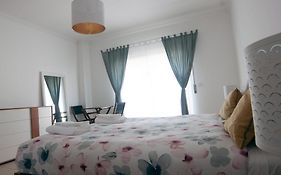Intune Peniche Property